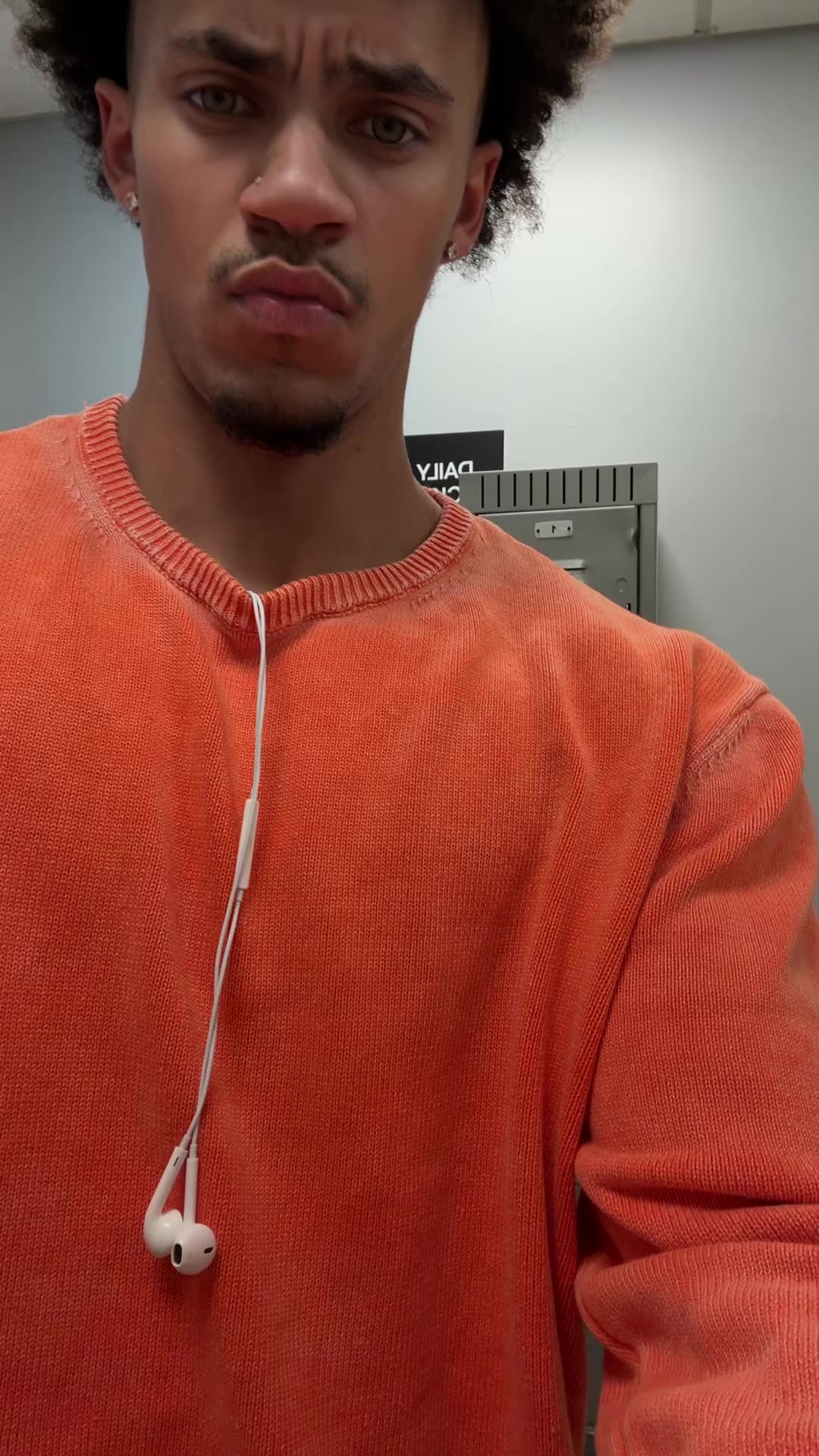 @d