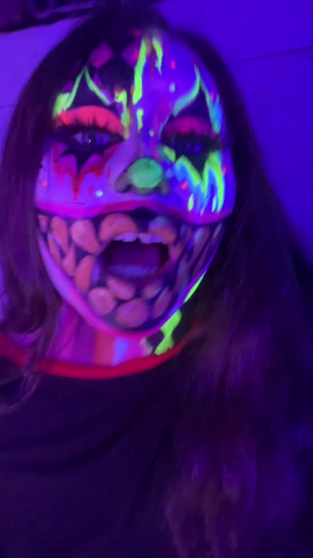 @Ellehalloween