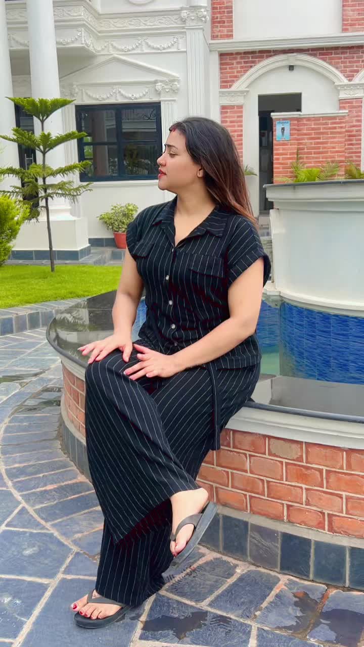 @Tika jaisi 🧿 राधे राधे 🦚🙏