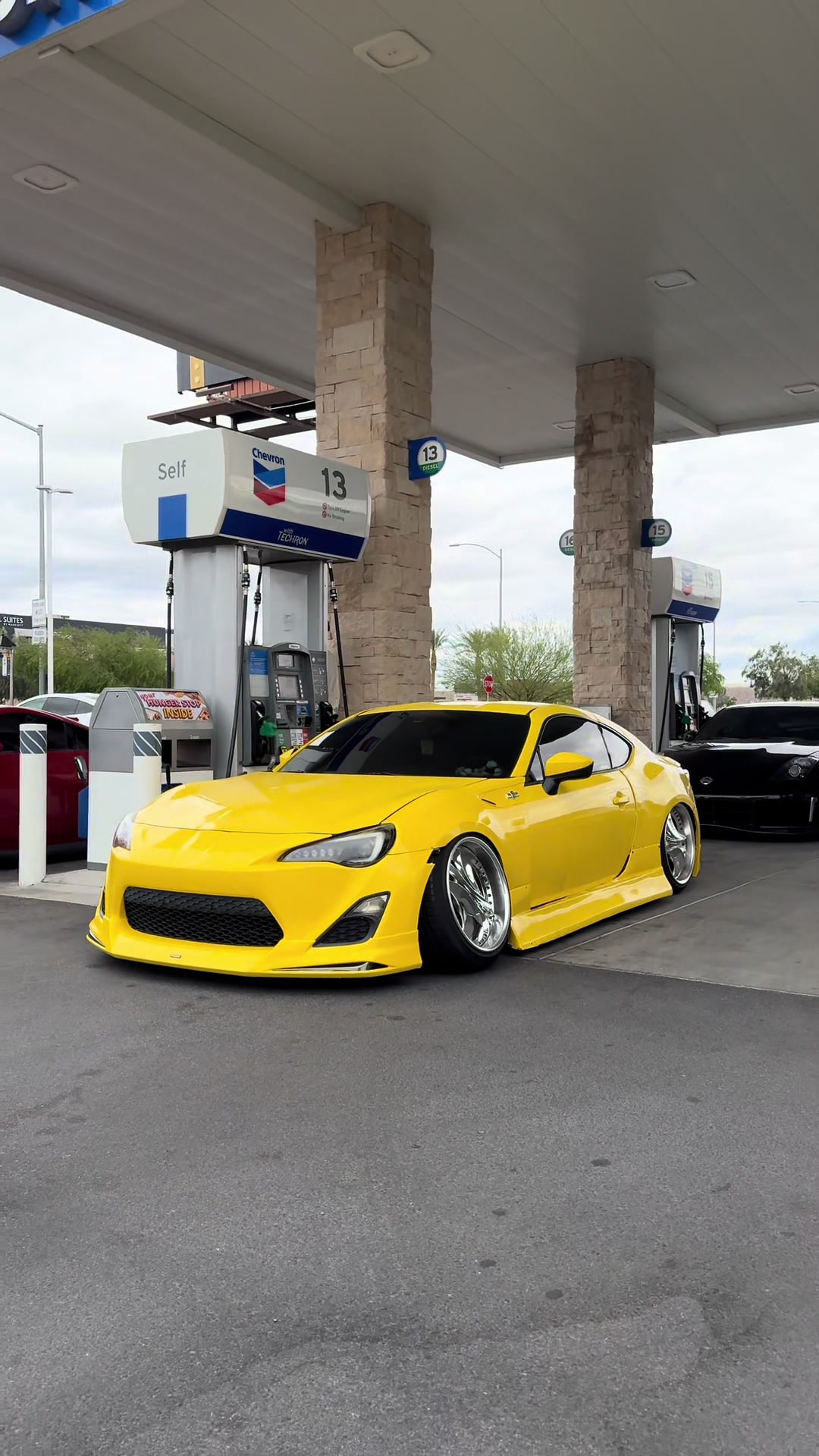 @Superstar Garage Racing