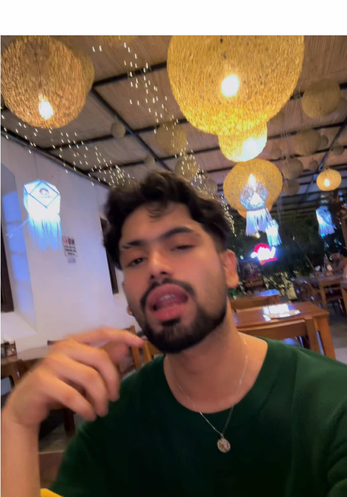 @| e e s H 🛵