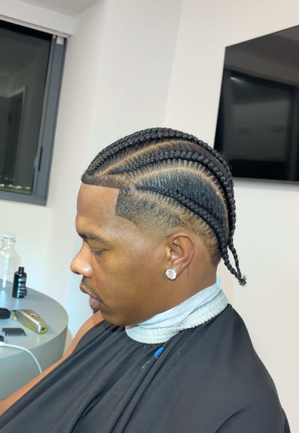 @thebouncybarber