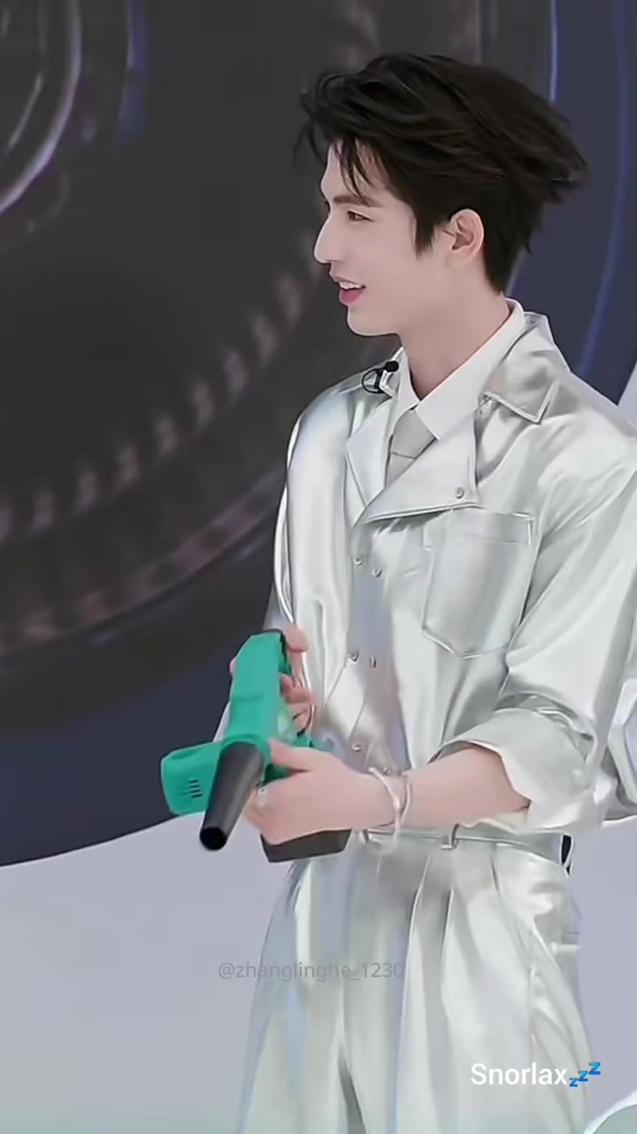 @N-i-n-g-n-i-n-g-🥰😘