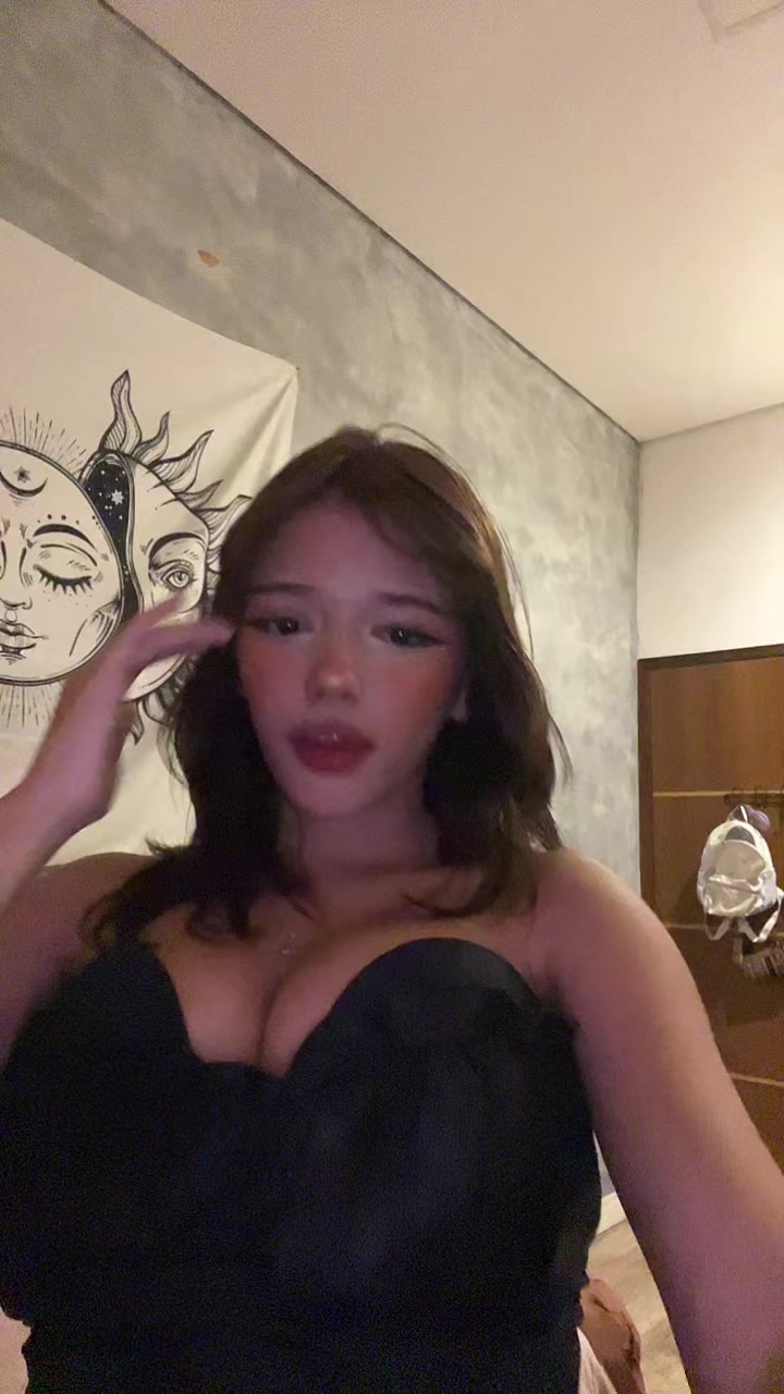 @Violeta
