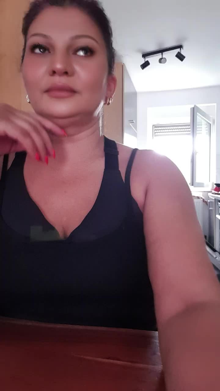 @G&uuml;lay Mor