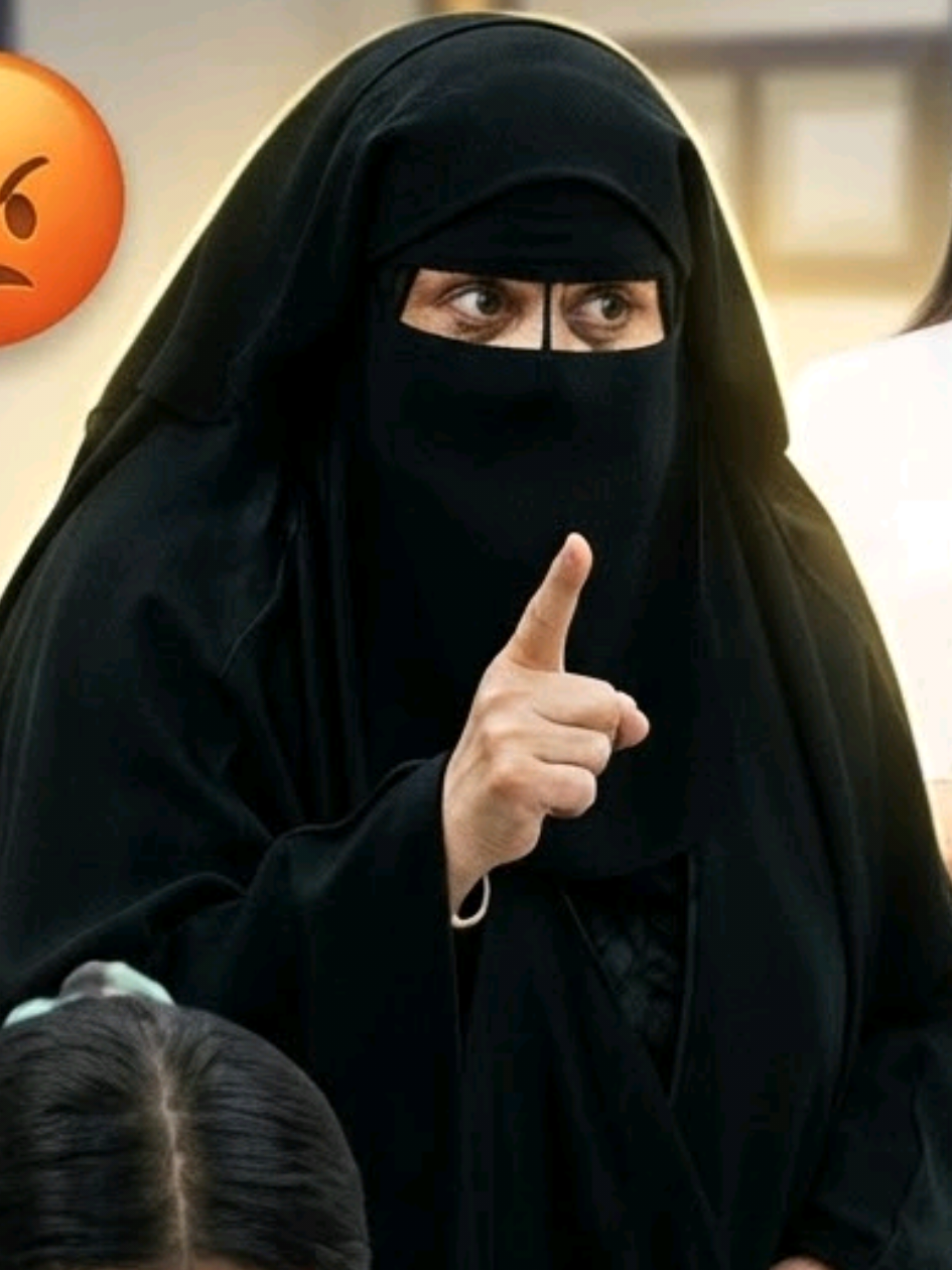@بنت الباديه