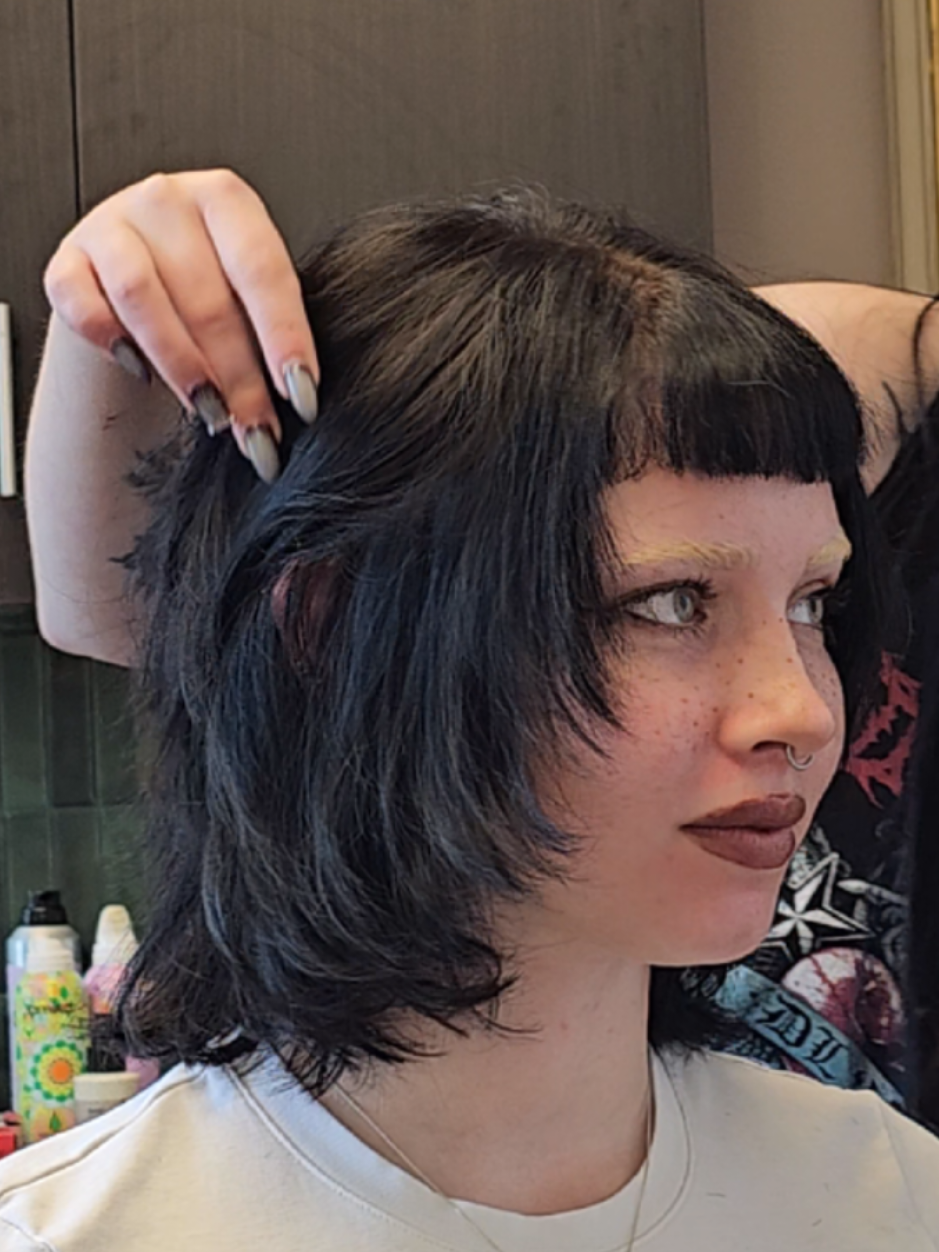 @Angela Orlando Alt Hairstylist