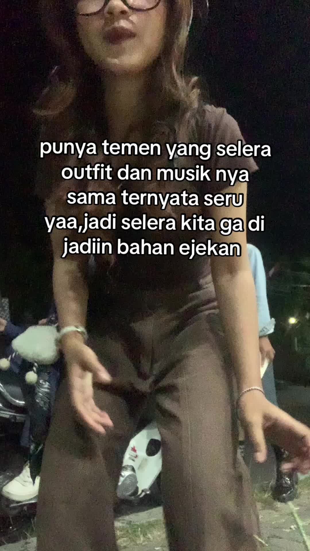 @reauwi_
