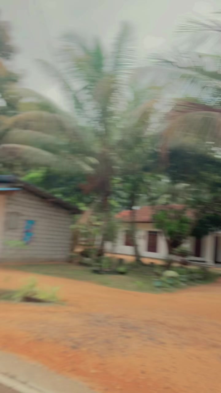 @පොඩ්ඩී.._ 🐣🥹