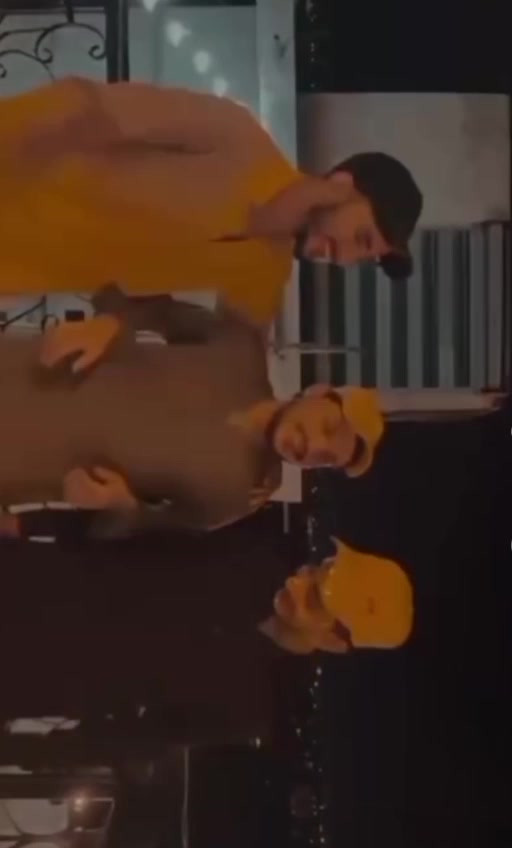 @منیب گجر