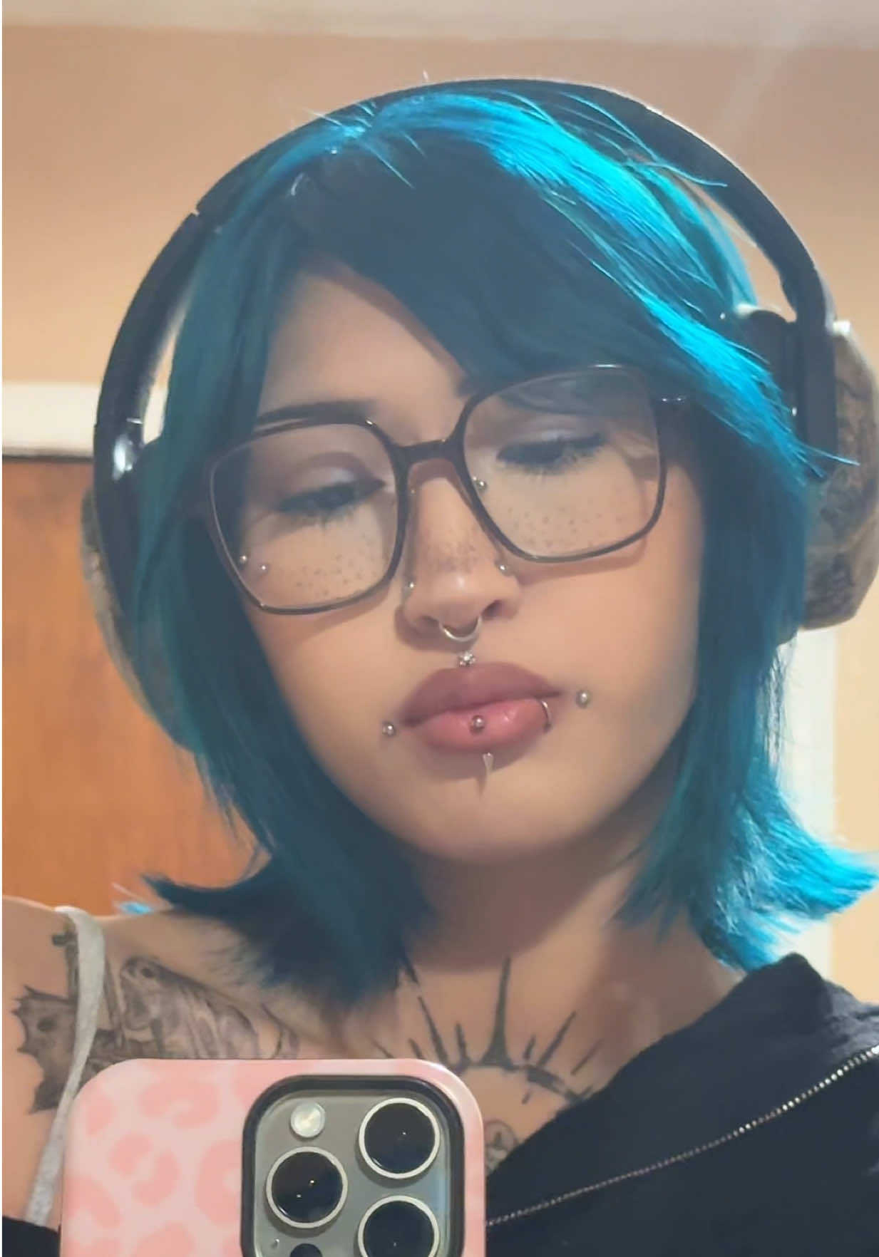 @1 ⌖