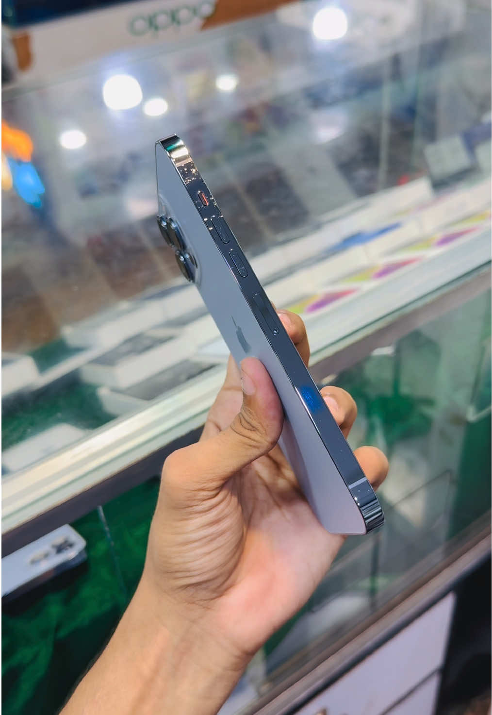 @C.W DEALERS.com