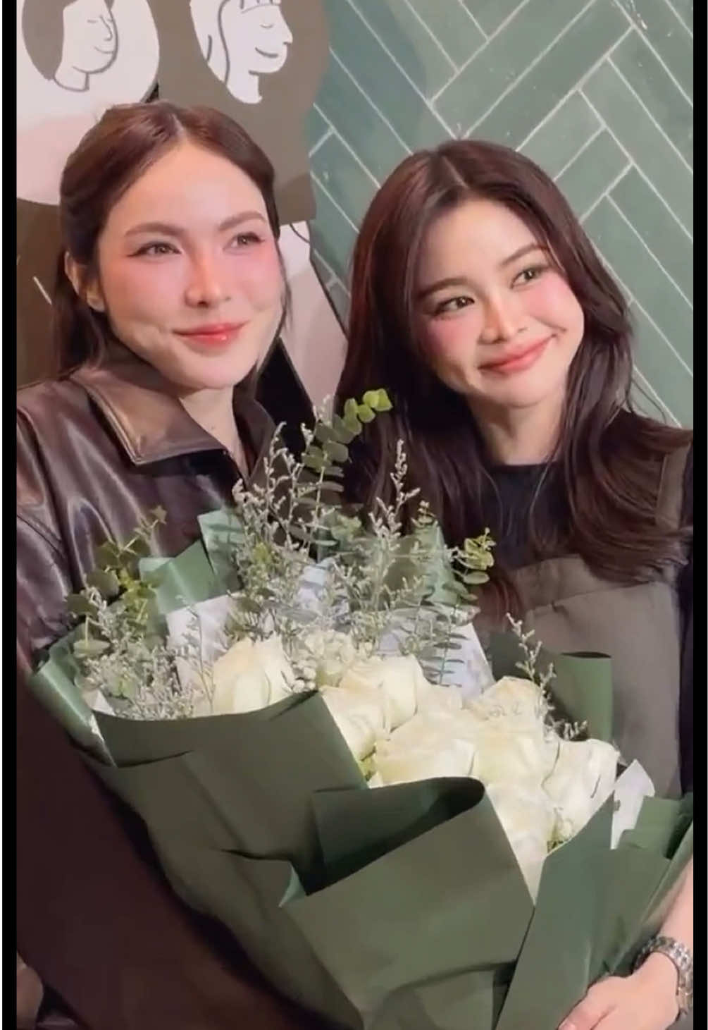 @𝐷𝑖 𝐿𝑢̛𝑢🌻🌞