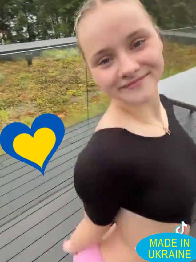 @Valeria🥰 fan page😇