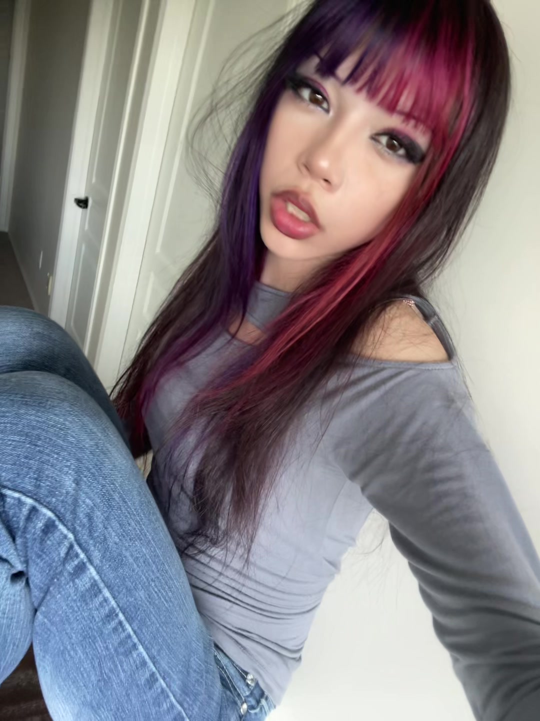 @😇