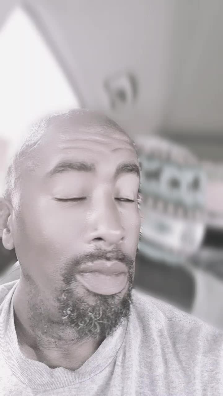 @HueMeeN
