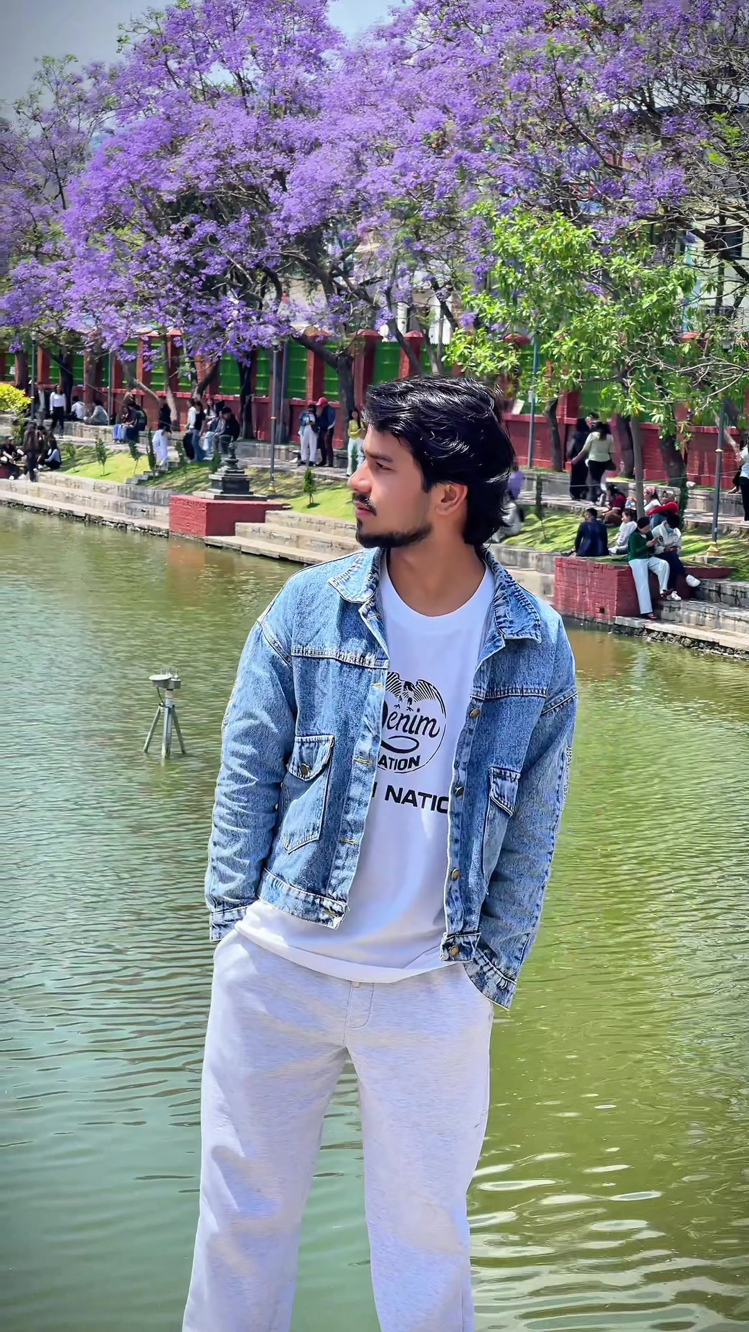 @AK_ROSHAN👑