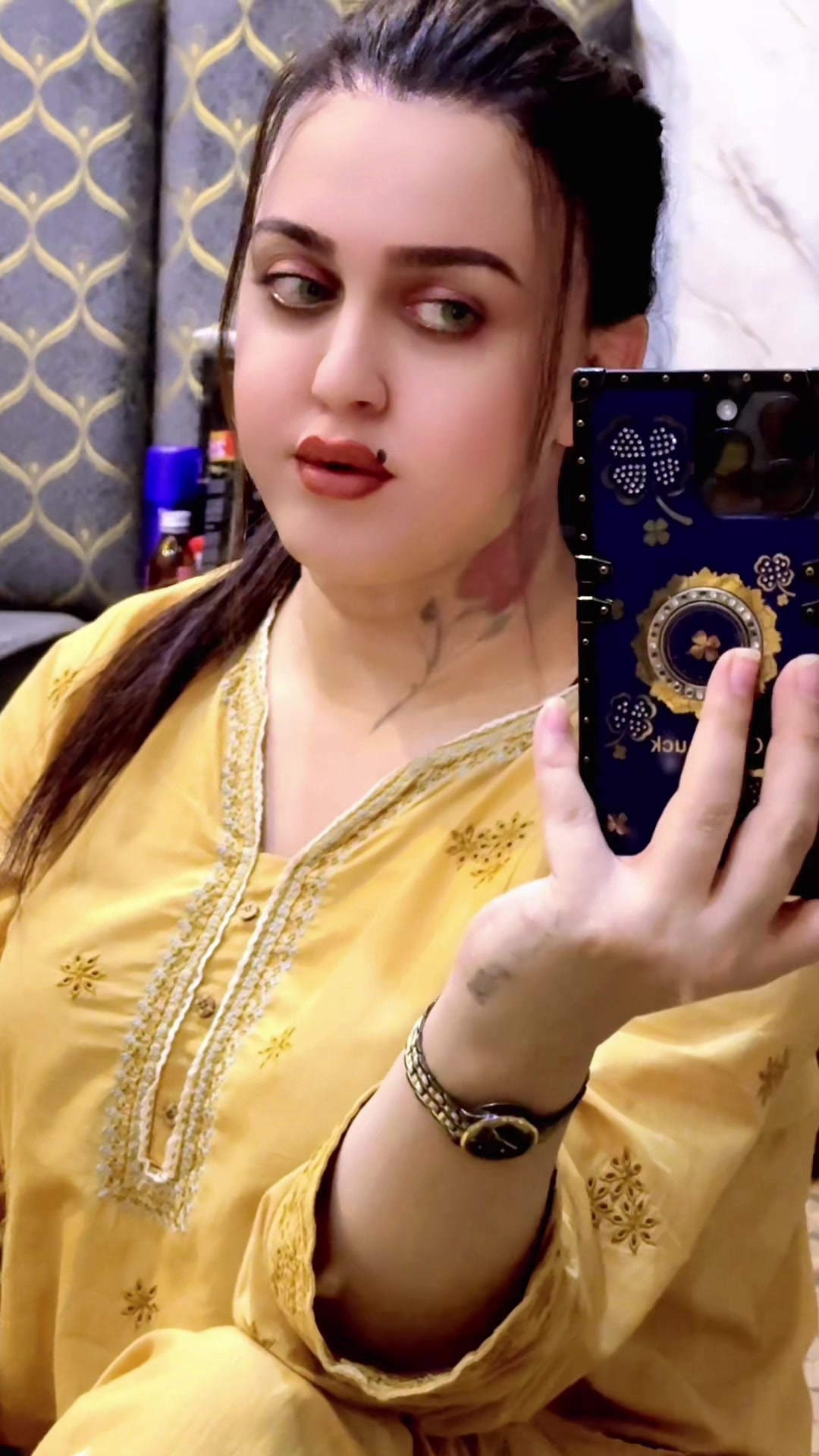 @🦋official  کو کو Lovely🦋