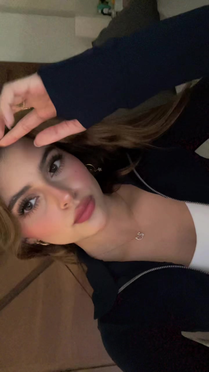 @isavqz7