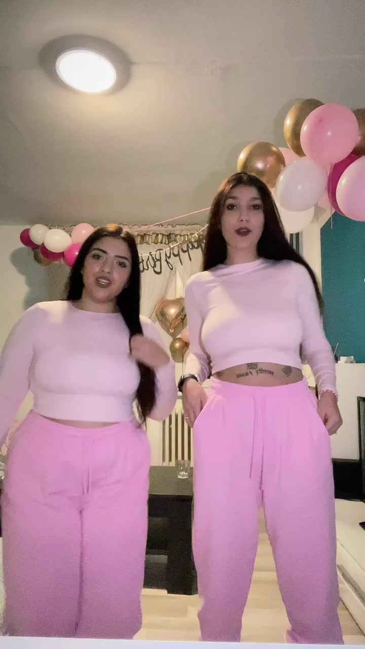 @🩷𝓐𝓶𝓮𝓵𝓲🩷