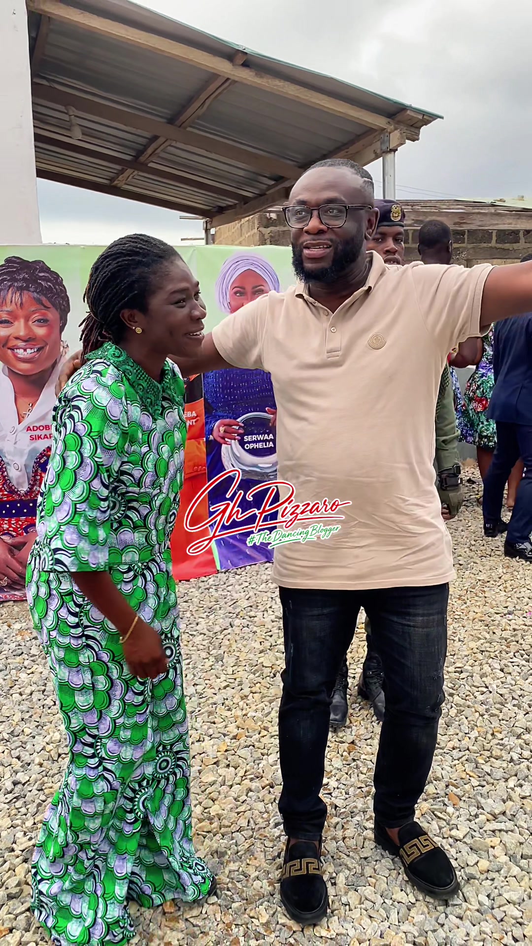 @TheDancingBlogger 🇬🇭🇺🇸