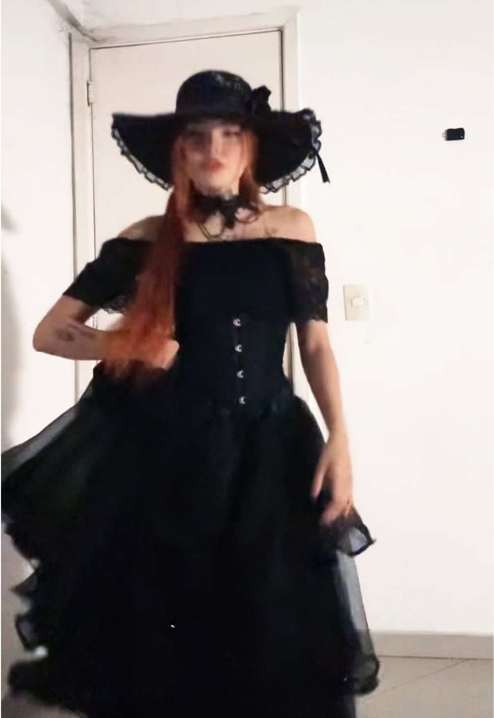@༺ Cherr&iacute; ༻