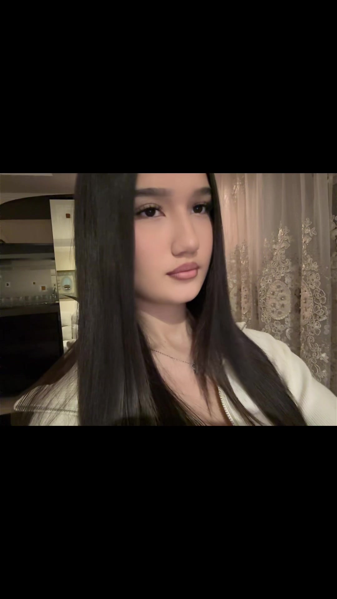 @𝒁𝒂𝒓𝒊𝒏𝒂