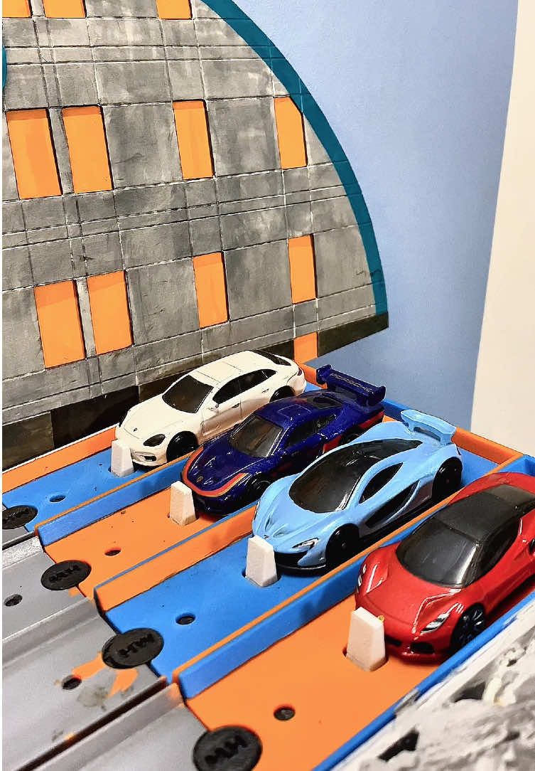 @Tams Diecast