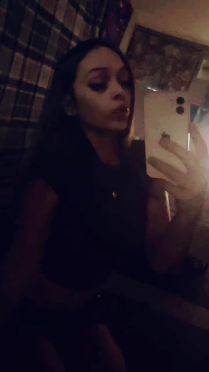 @malearashay