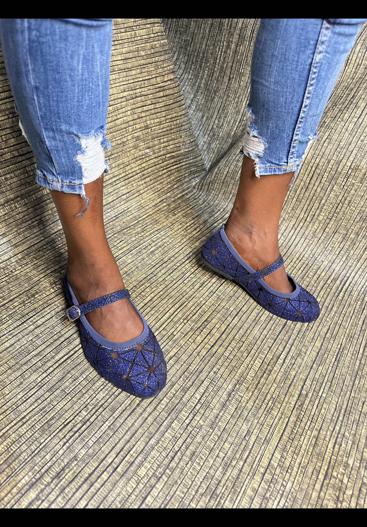 @UNIQUE HANDMADE SHOE AND BAGS