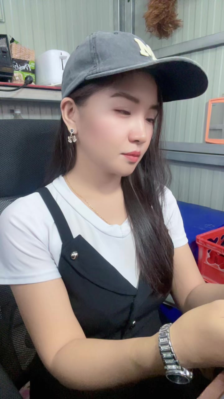 @น้ำหนึ่ง💸💰