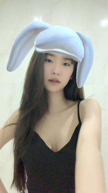 @yujeen.indyy