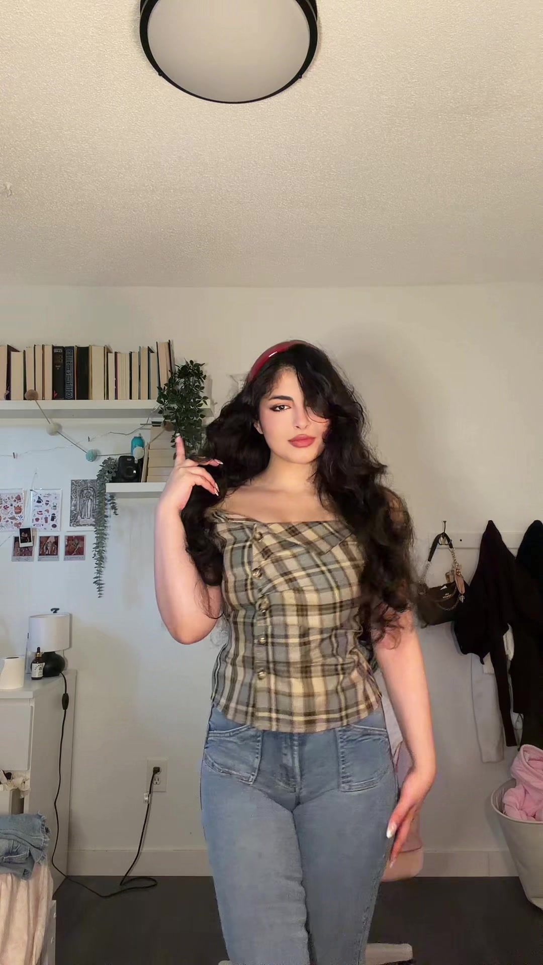 @Hus_77