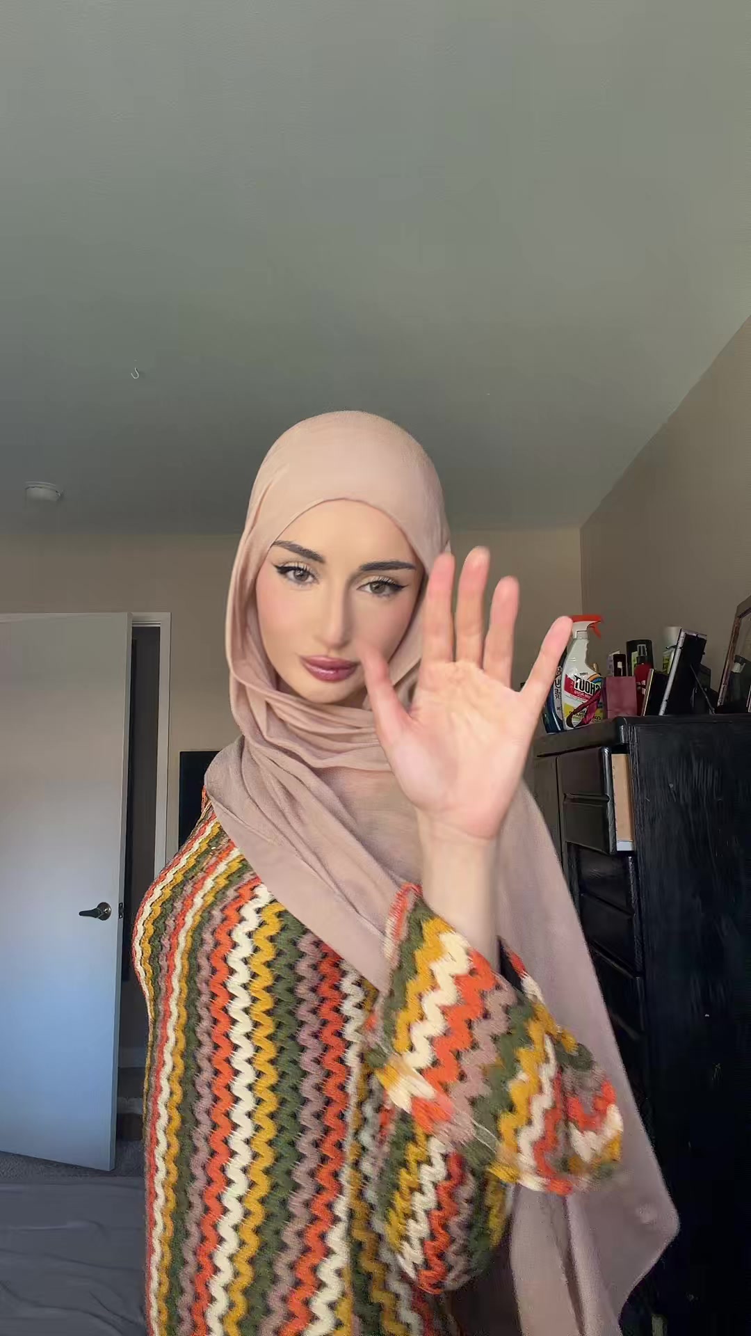 @لانا