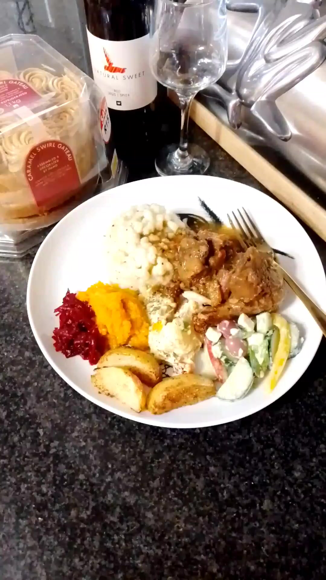 @momolicious