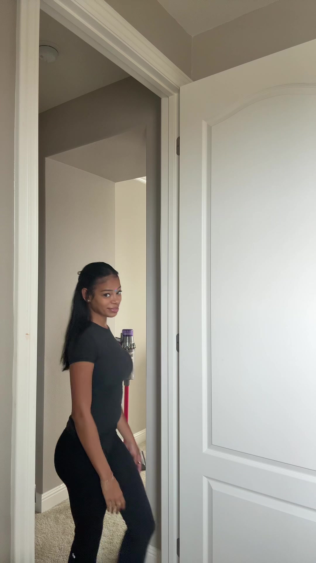 @Aniya🎀