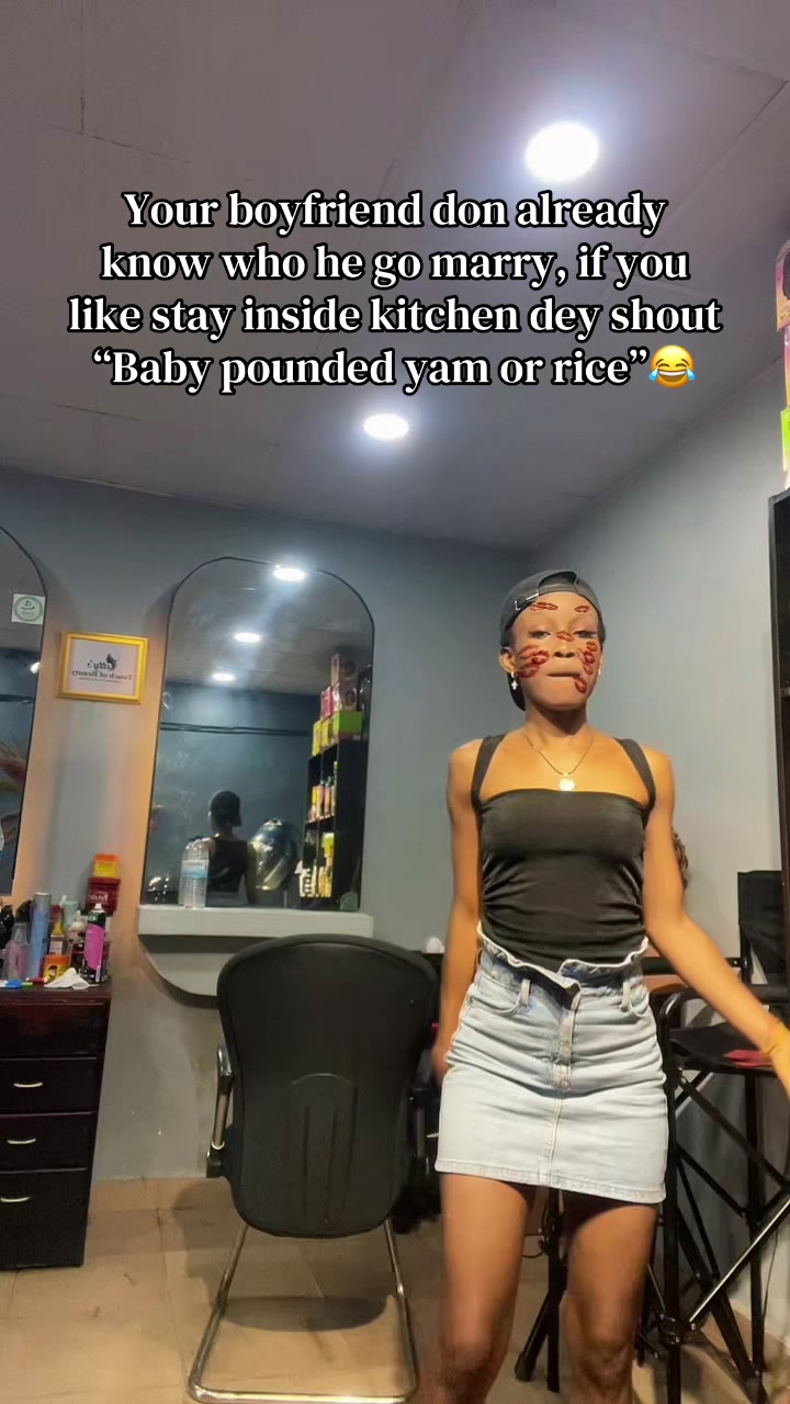 @SLIMTIZZYHAIRLINE05