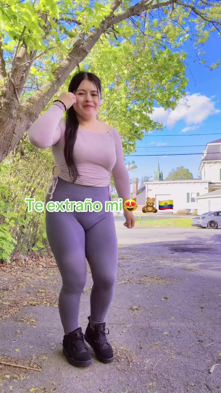 @🦋