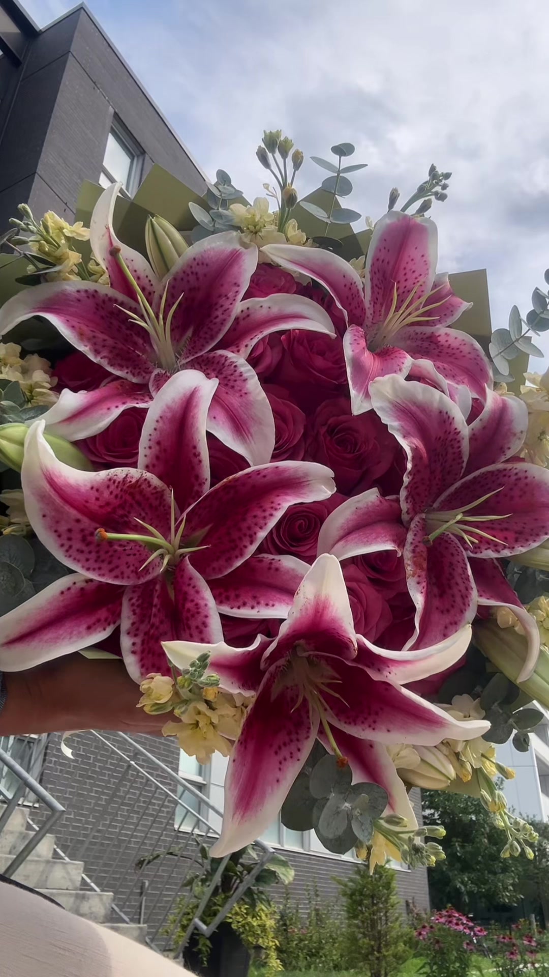 @Mila Flowers🌺
