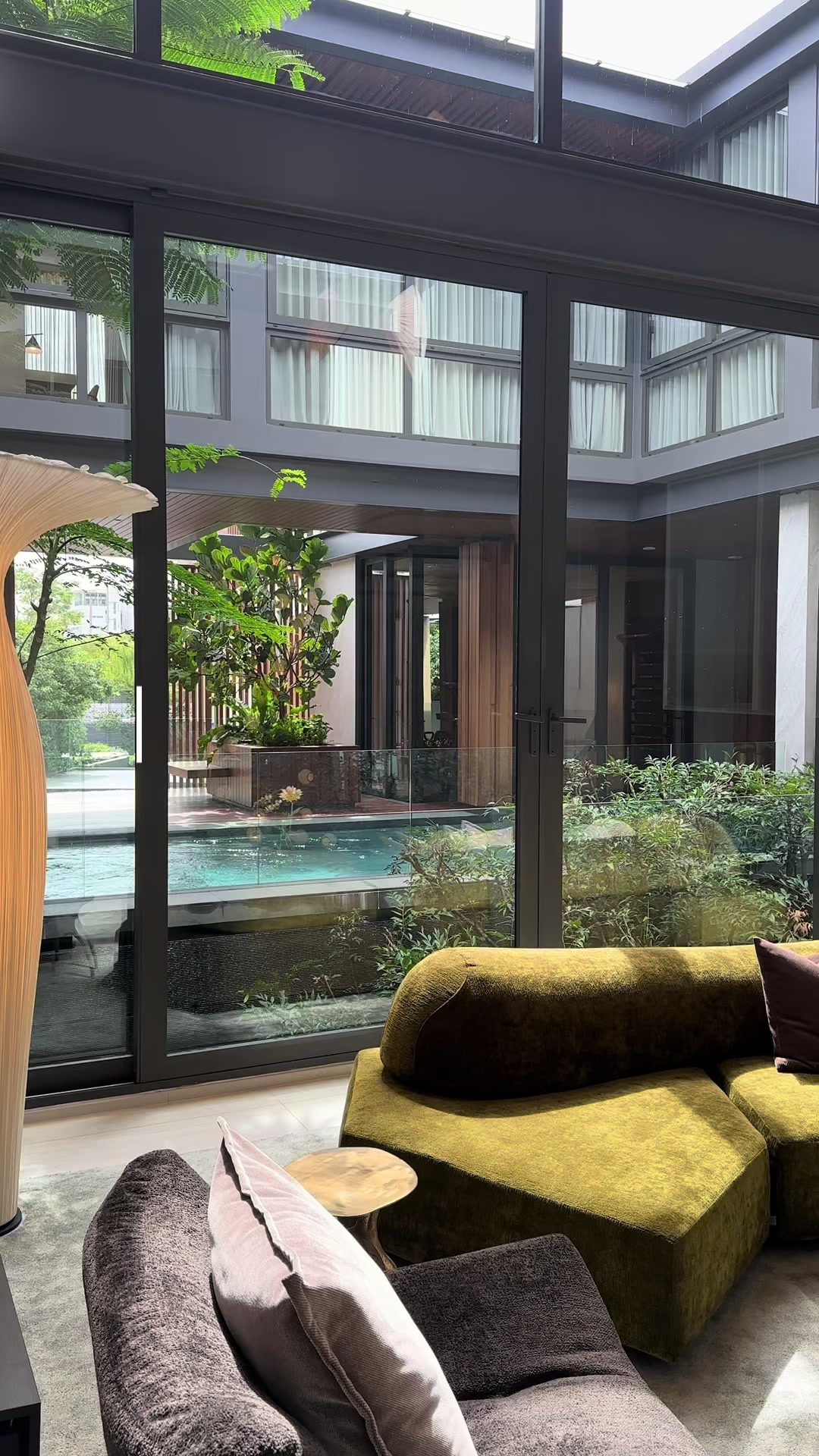 @Luxury Property TH