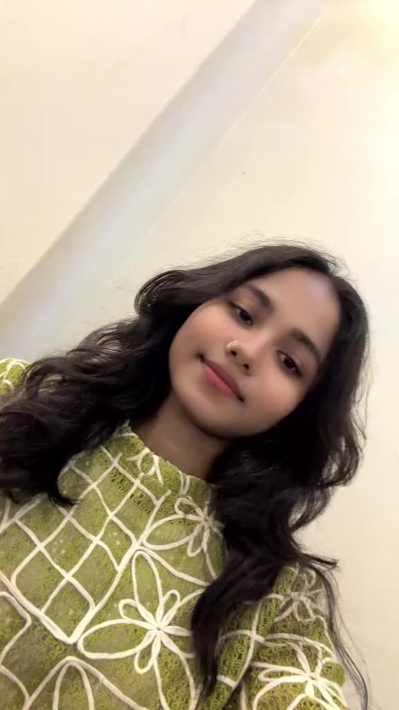 @reshu❤️💫🥀