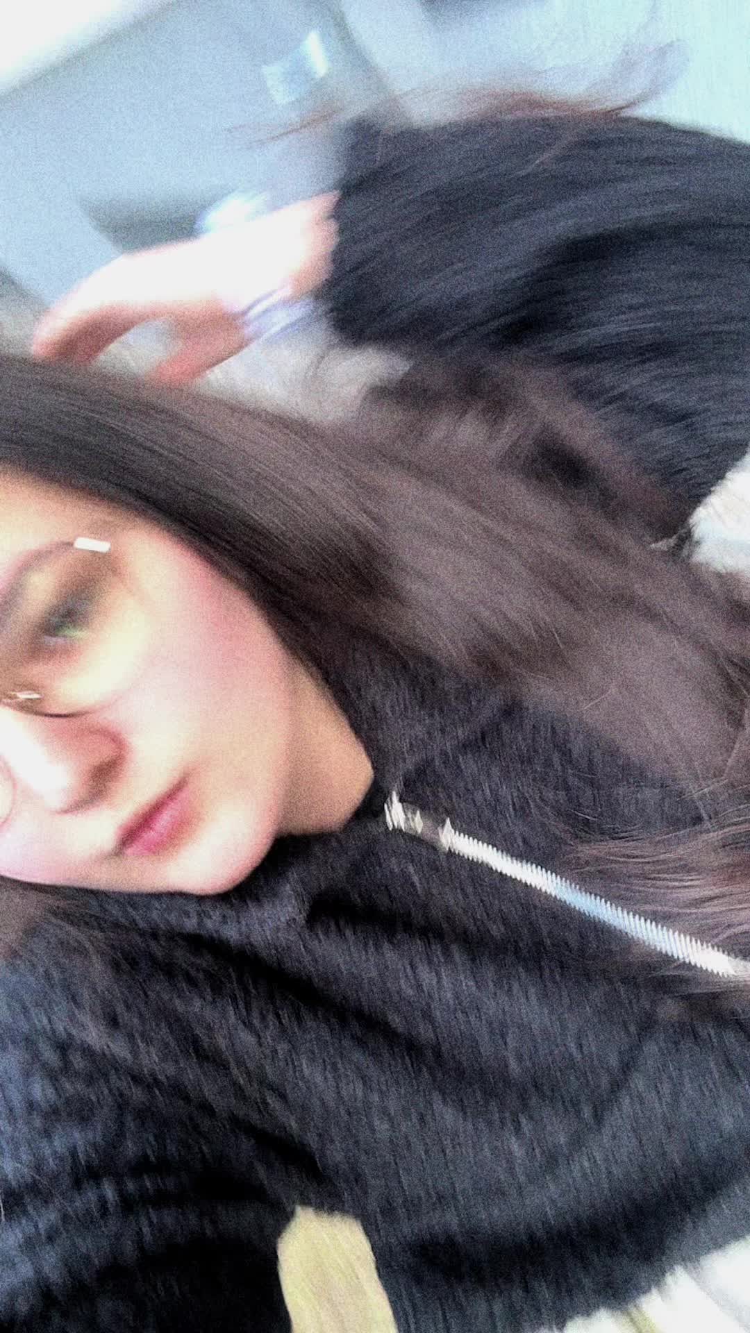 @Angela