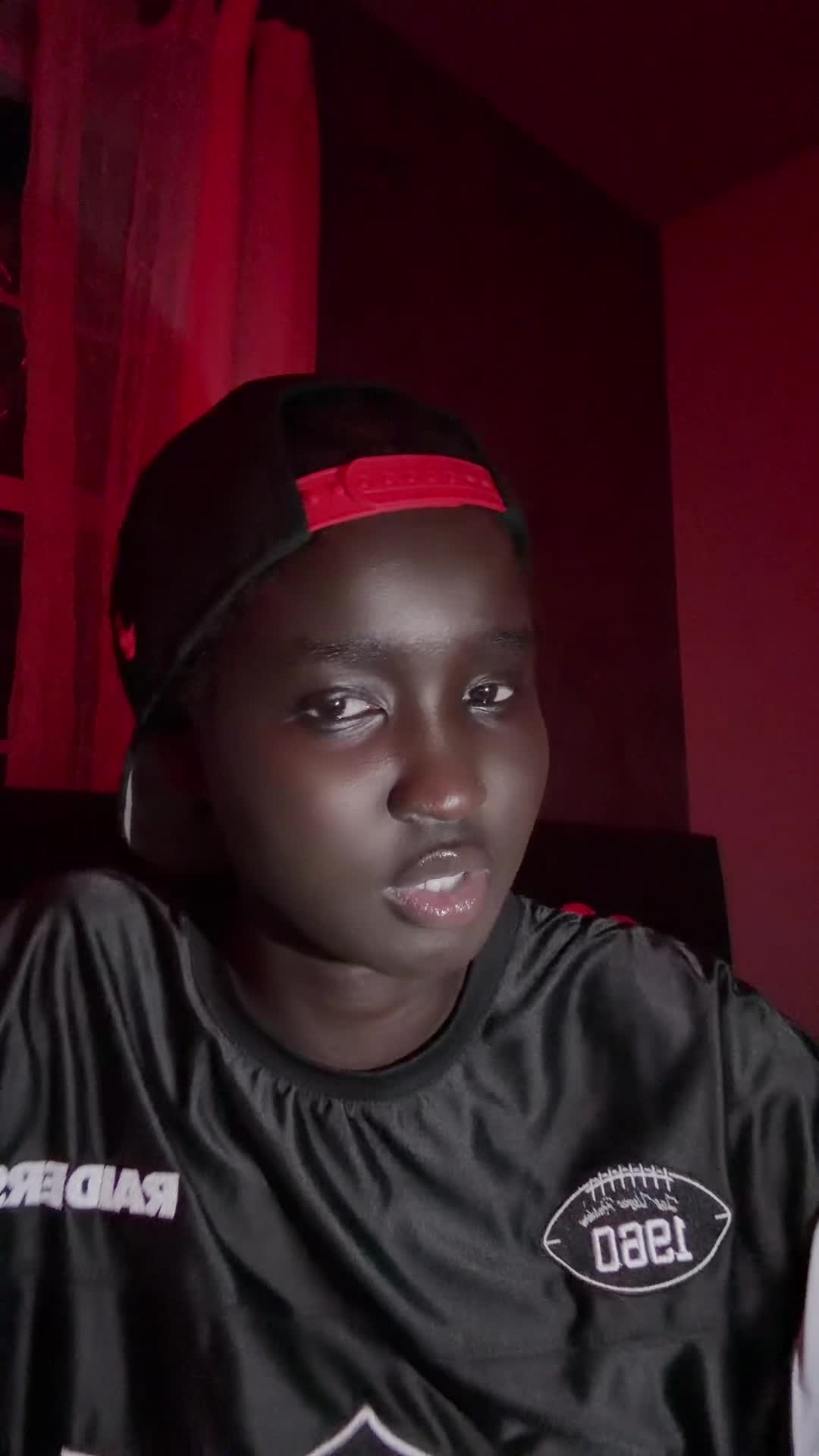 @Nyagoa211🇸🇸[Luna🇮🇳]