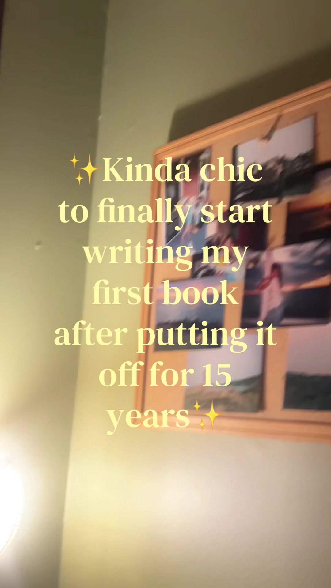 @Courtney Collier 📚 Writer