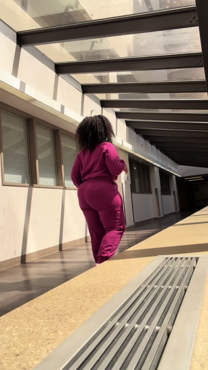 @Blackscarlett84