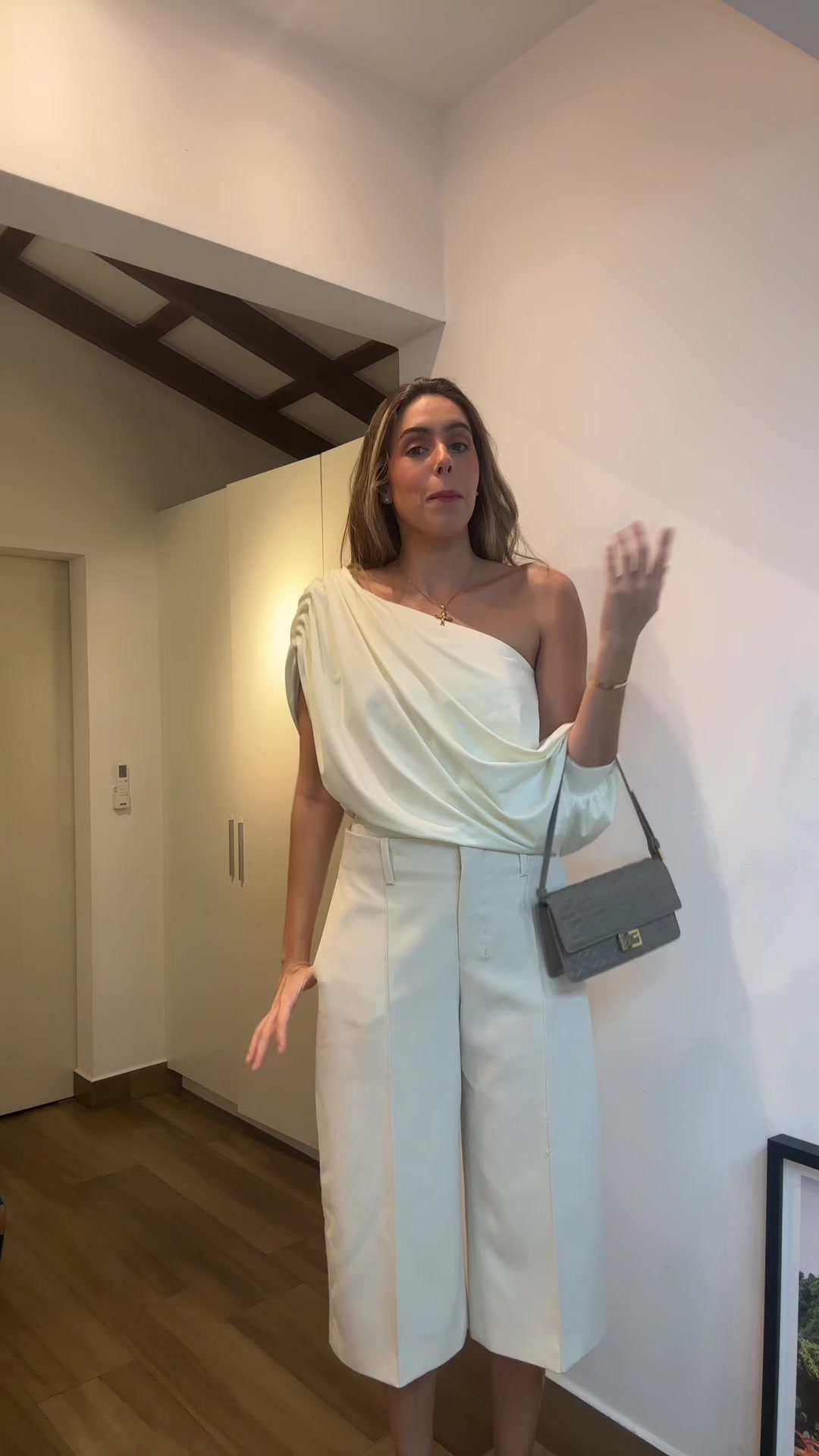 @Sara López
