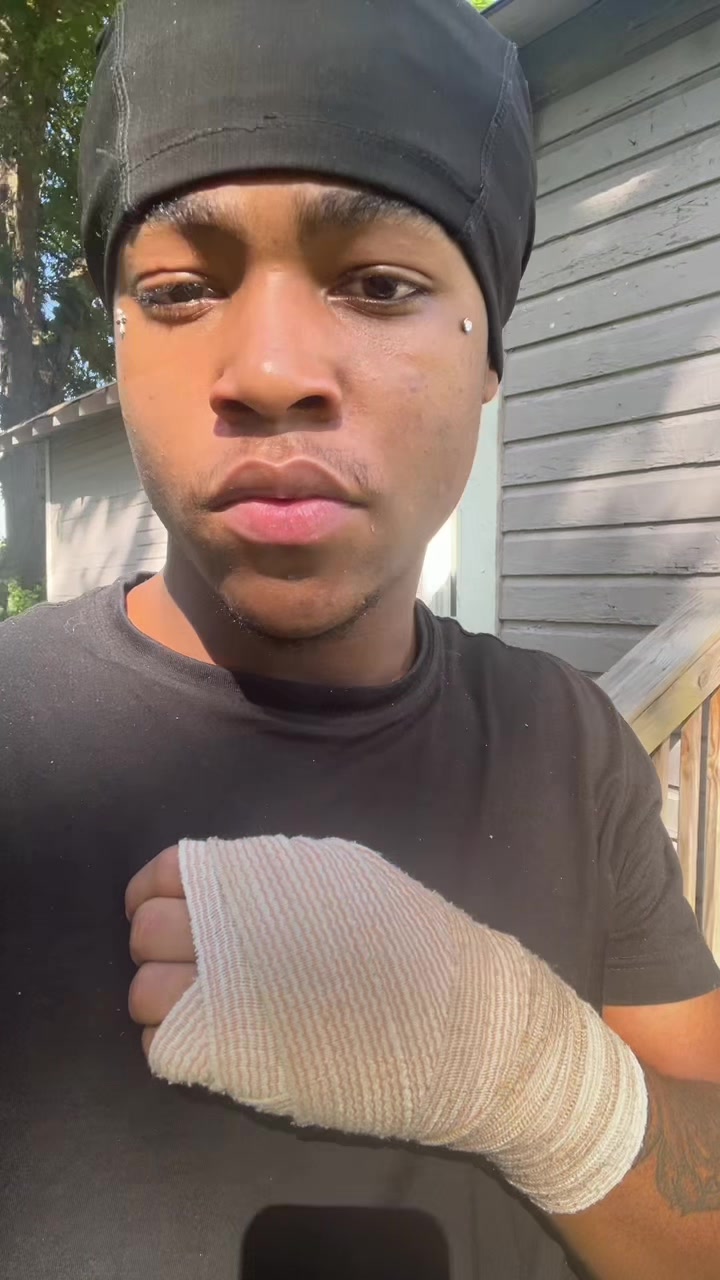 @🕷️