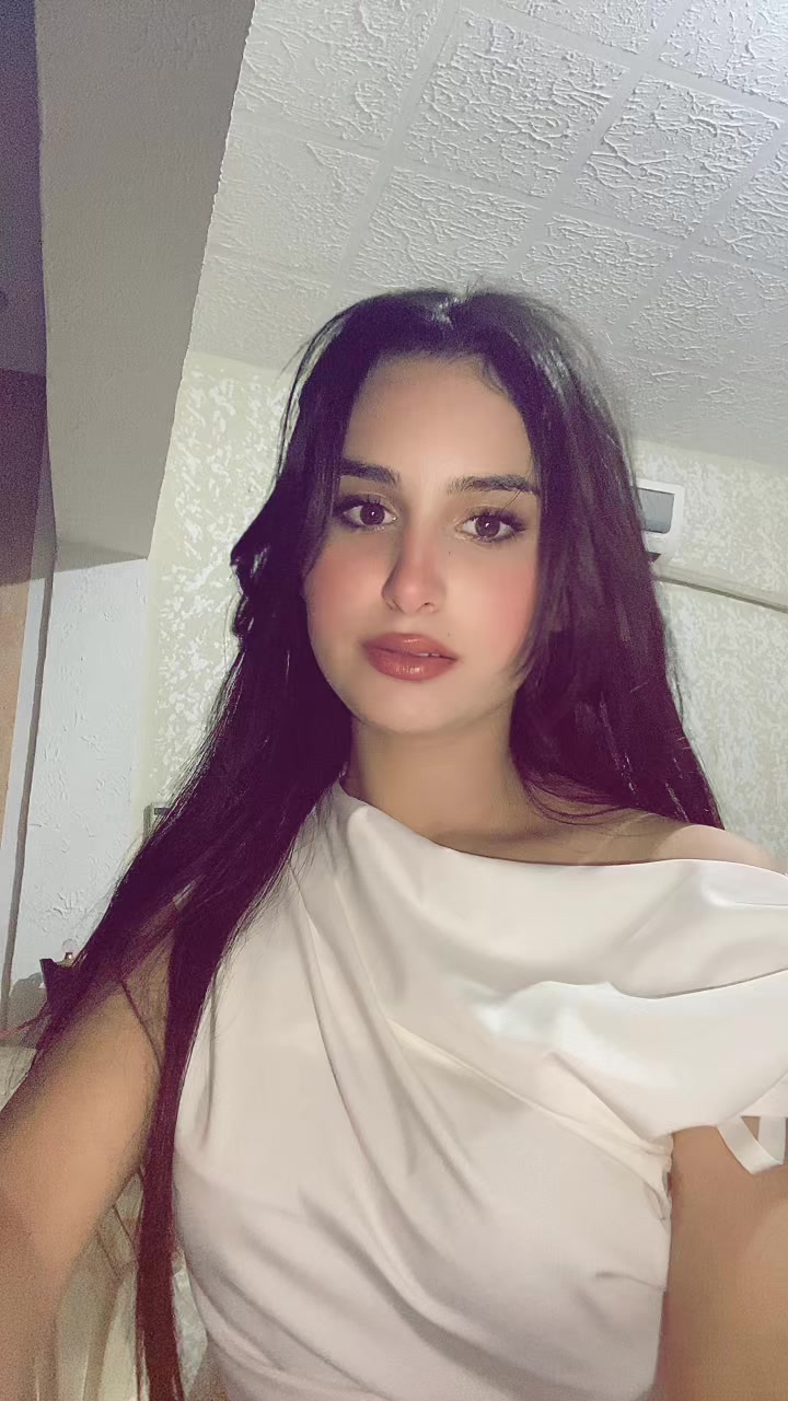 @farah mallouli