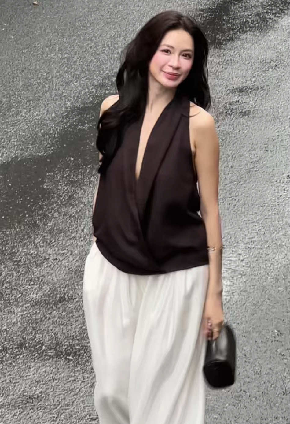 @Vẫn là bạn nhưng sang hơn