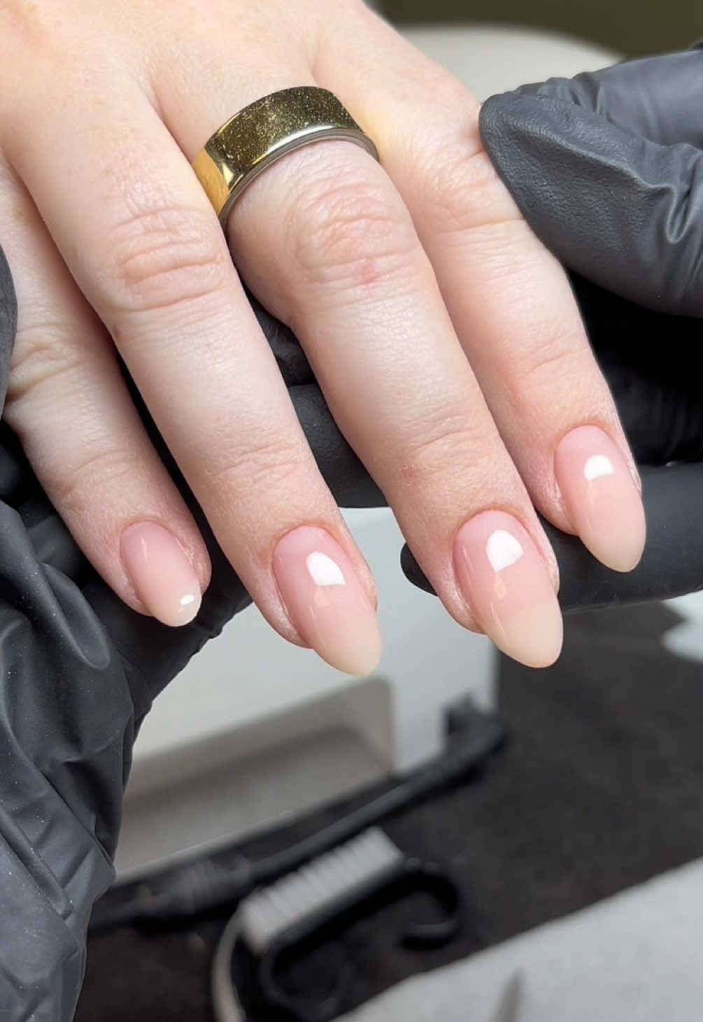 @thenailgarden.salon
